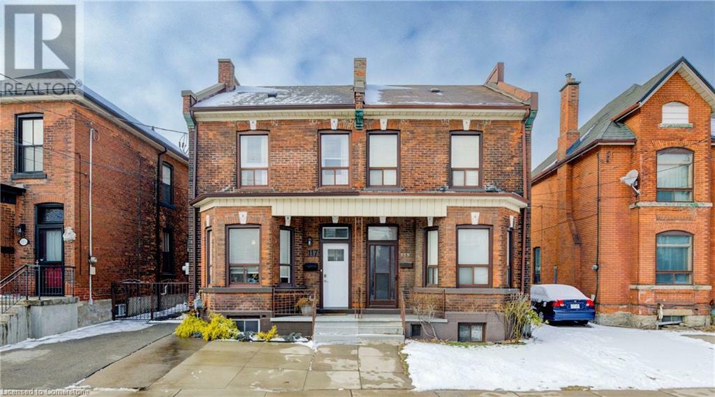 Photo de la propriété:  117 Pearl Street North  ON L8R 2Z4 