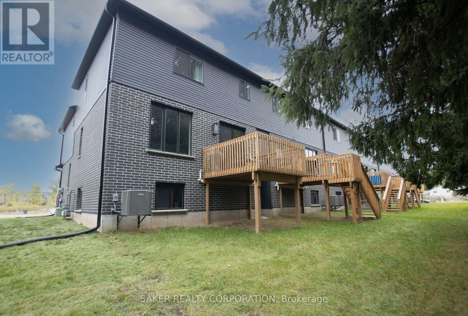 Property Photo: 587 Regent Street ON N0L 1W0
