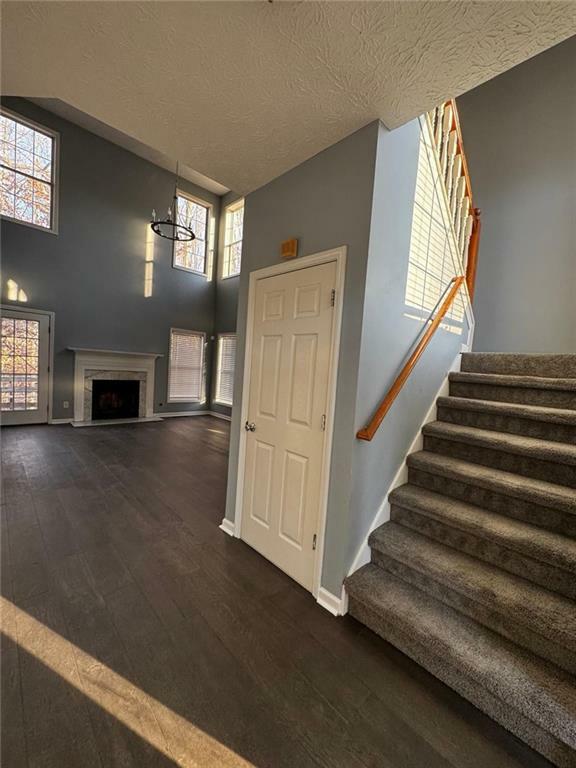 Property Photo: 700 Somerset Vale Drive GA 30044