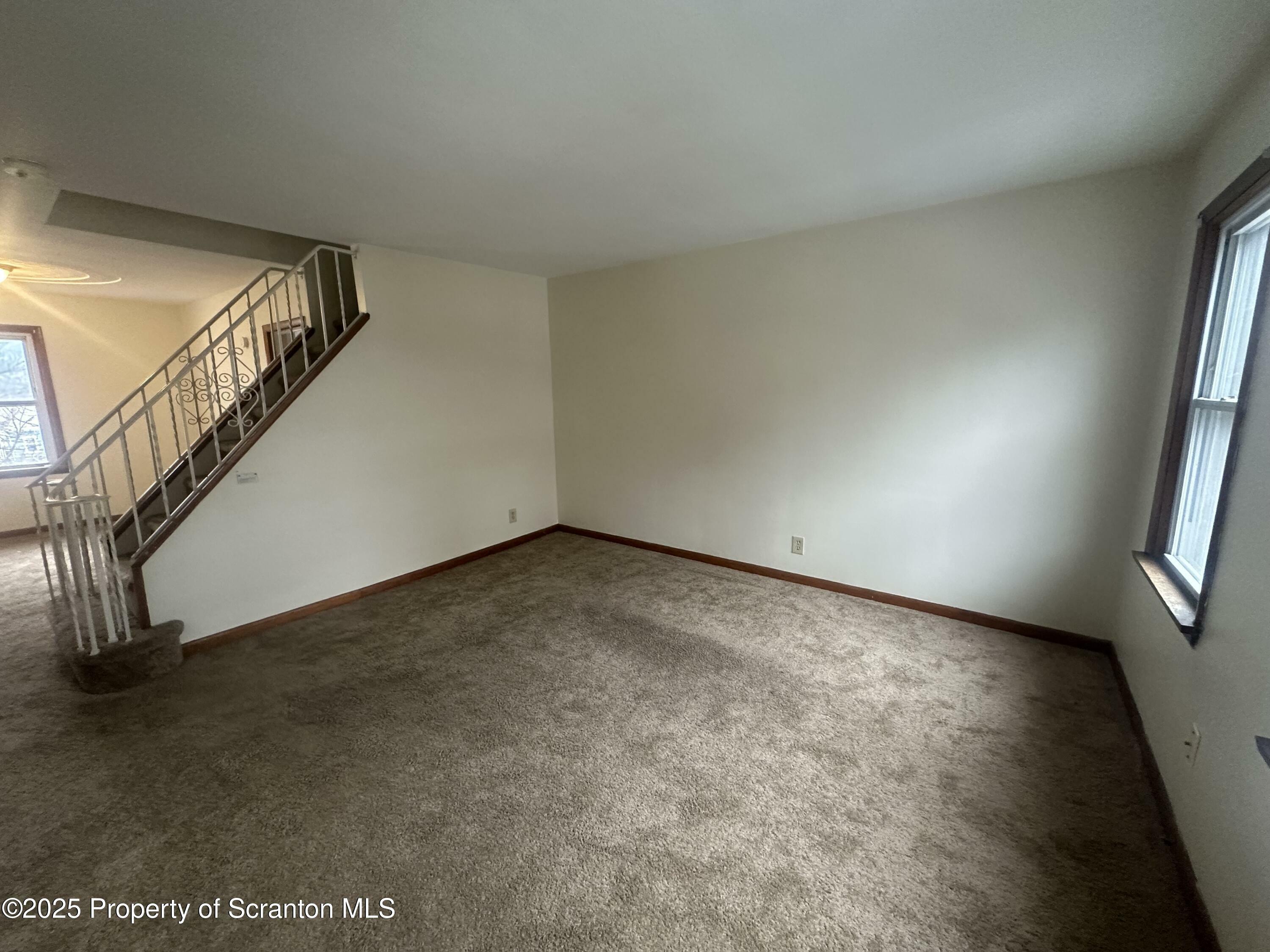 Property Photo:  45 Madison Street Fl 2  PA 18702 