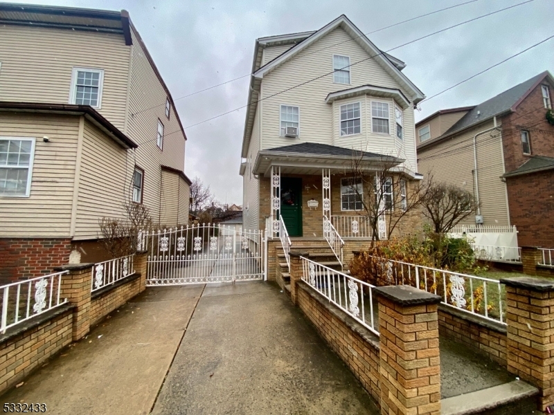 Property Photo:  623 Adams Ave  NJ 07201 