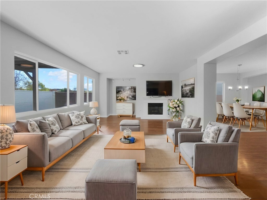 Property Photo:  36034 Redgrave Way  CA 92562 
