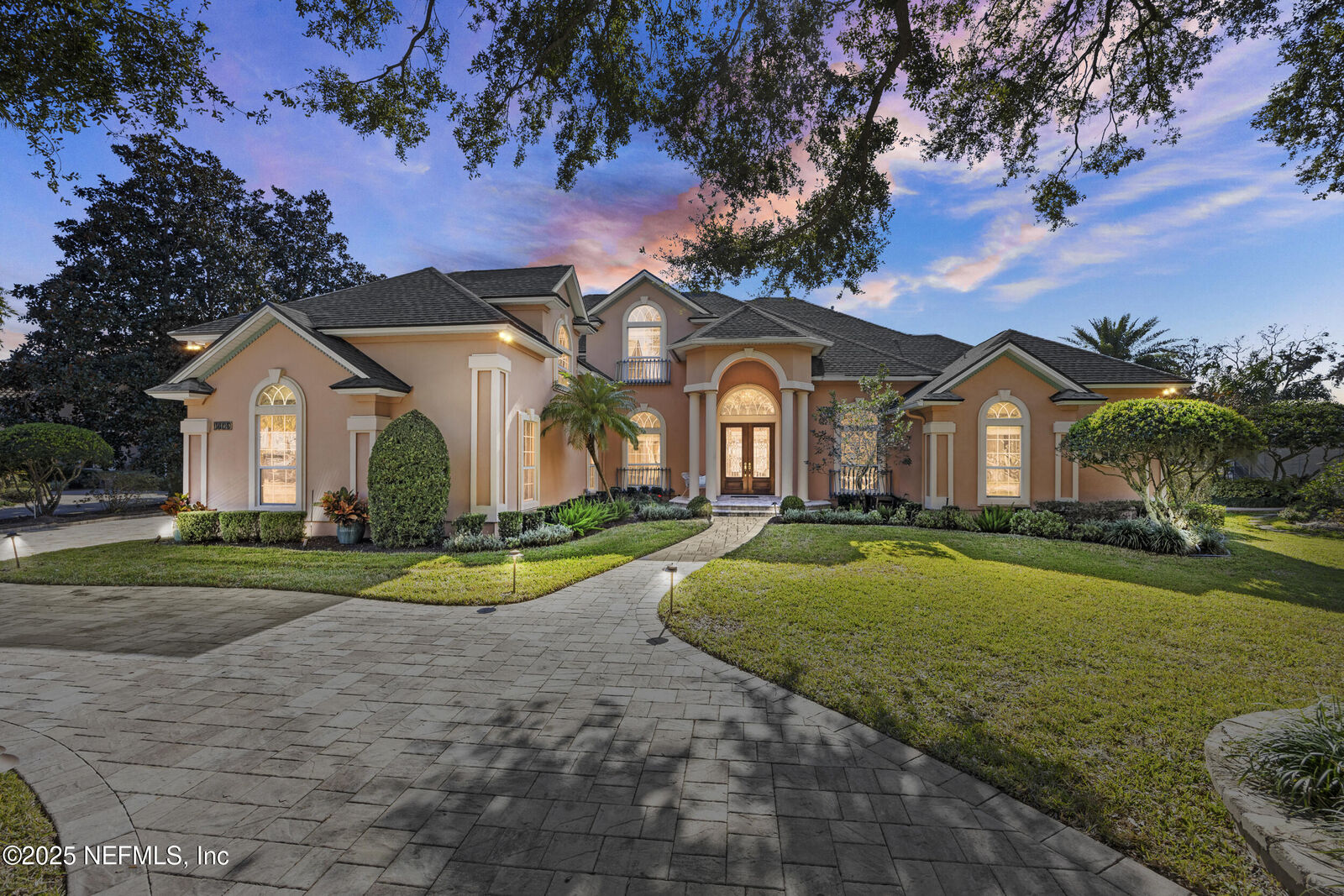 Property Photo: 1409 Moss Creek Drive FL 32225