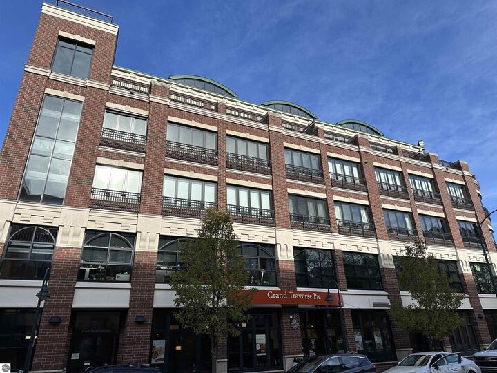 101 N Park Street 409  Traverse City MI 49684 photo