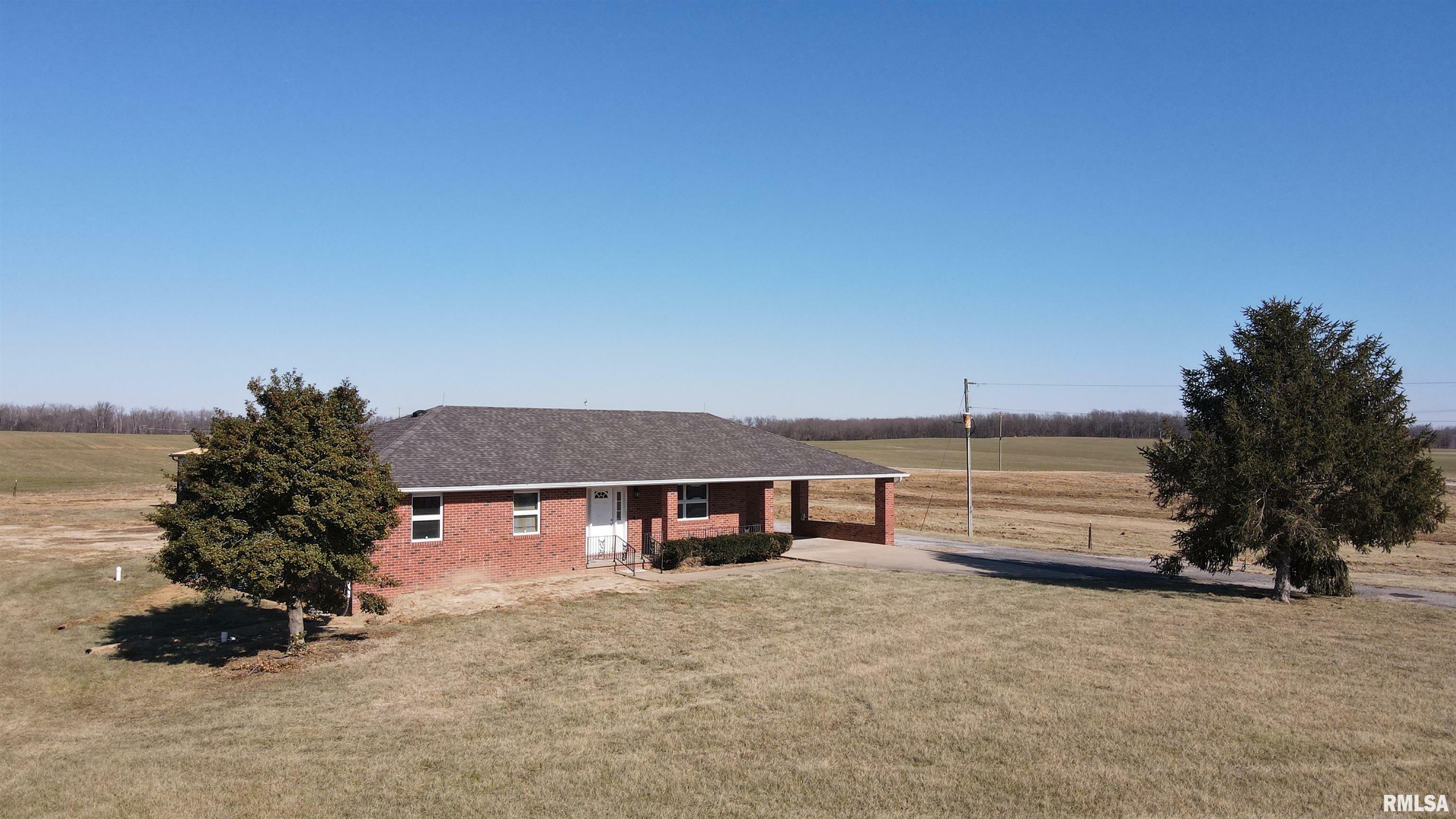 Property Photo:  8250 Highway 34 N Highway  IL 62935 