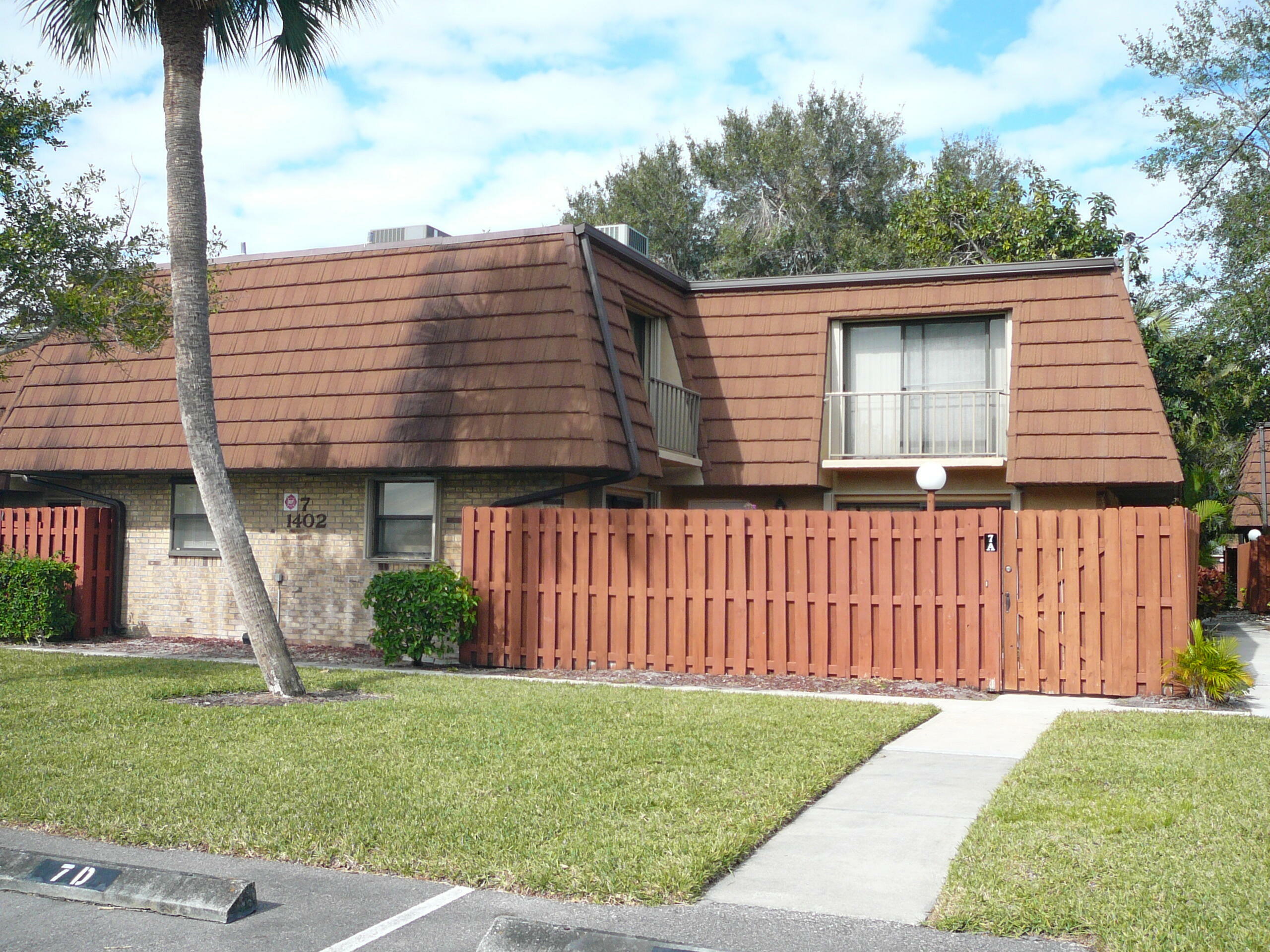 Property Photo:  1402 Nebraska Avenue 7A  FL 34950 