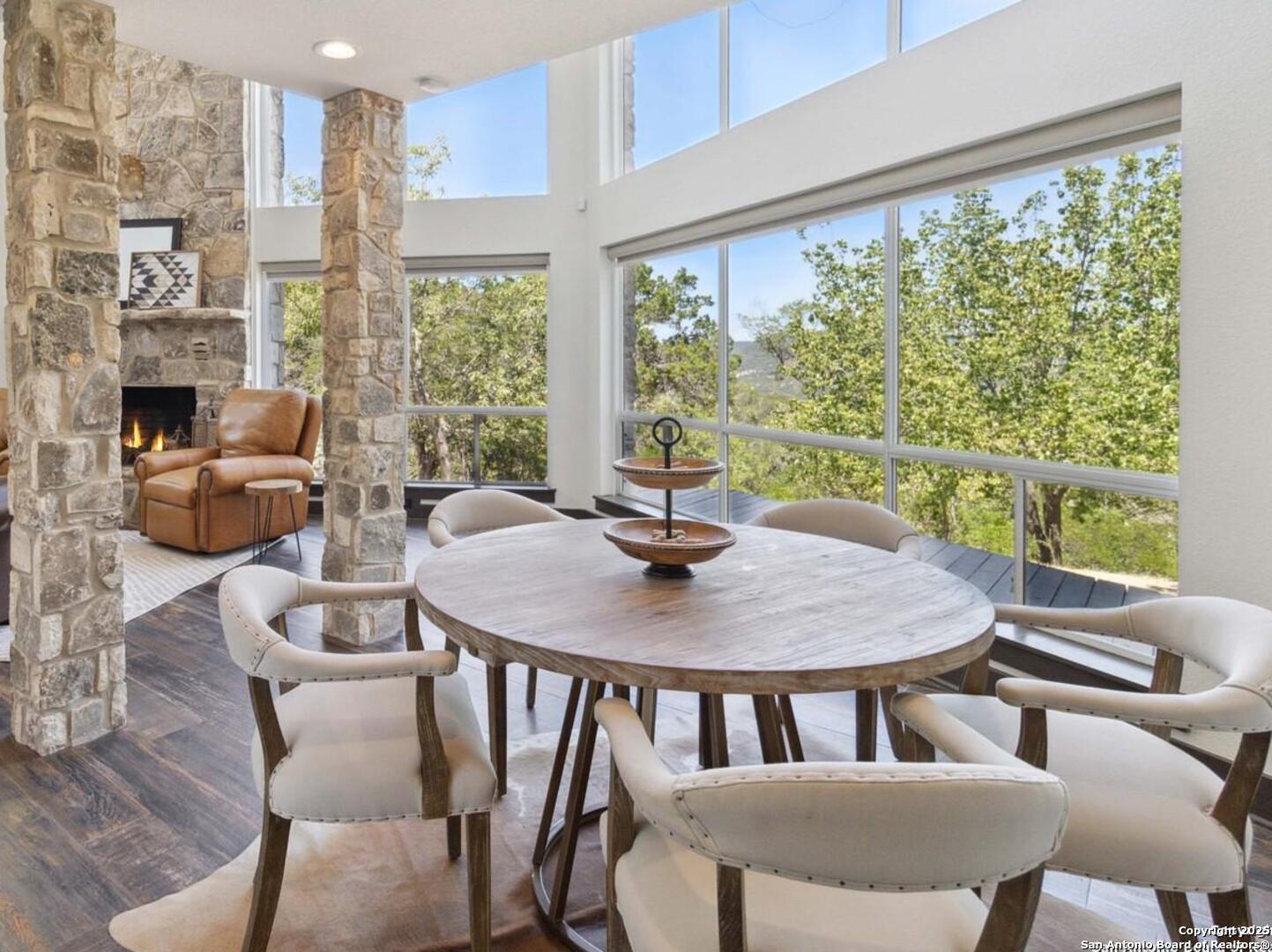 Property Photo: 3293 N Little Creek Rd TX 78885