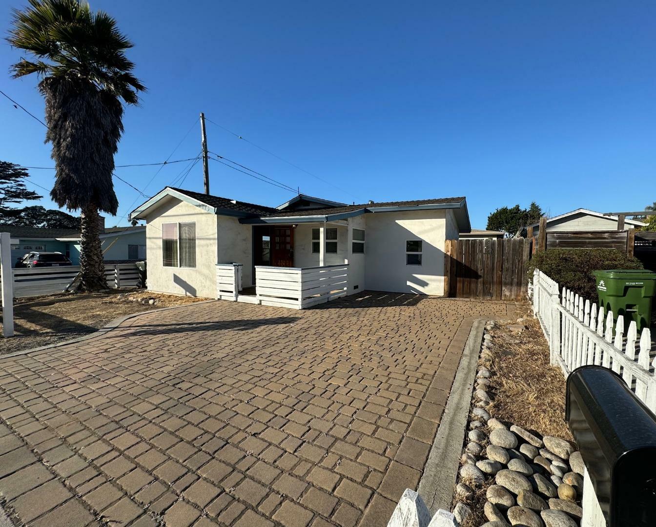 1475 Hilby Avenue  Seaside CA 93955 photo