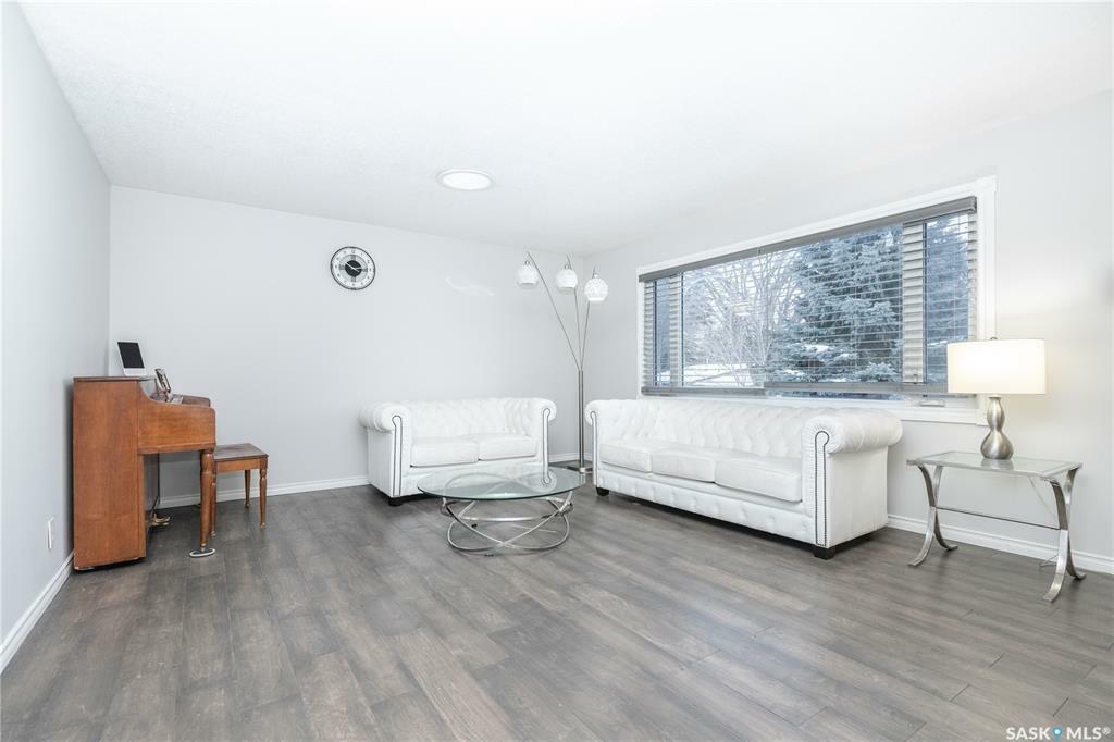 Property Photo:  1817 Madden Avenue  SK S7H 3M7 