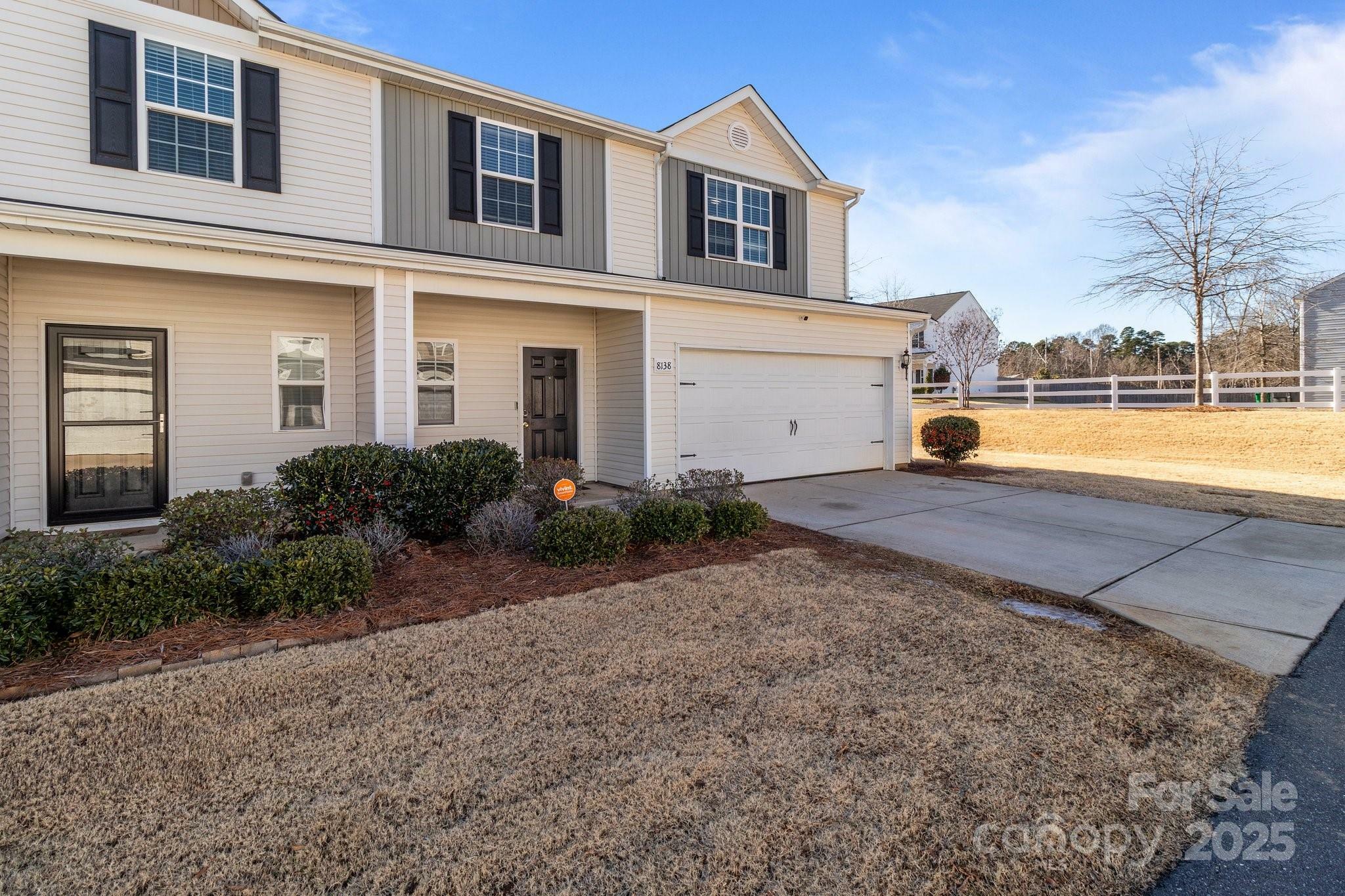 Property Photo:  8138 Paw Club Drive  NC 28214 