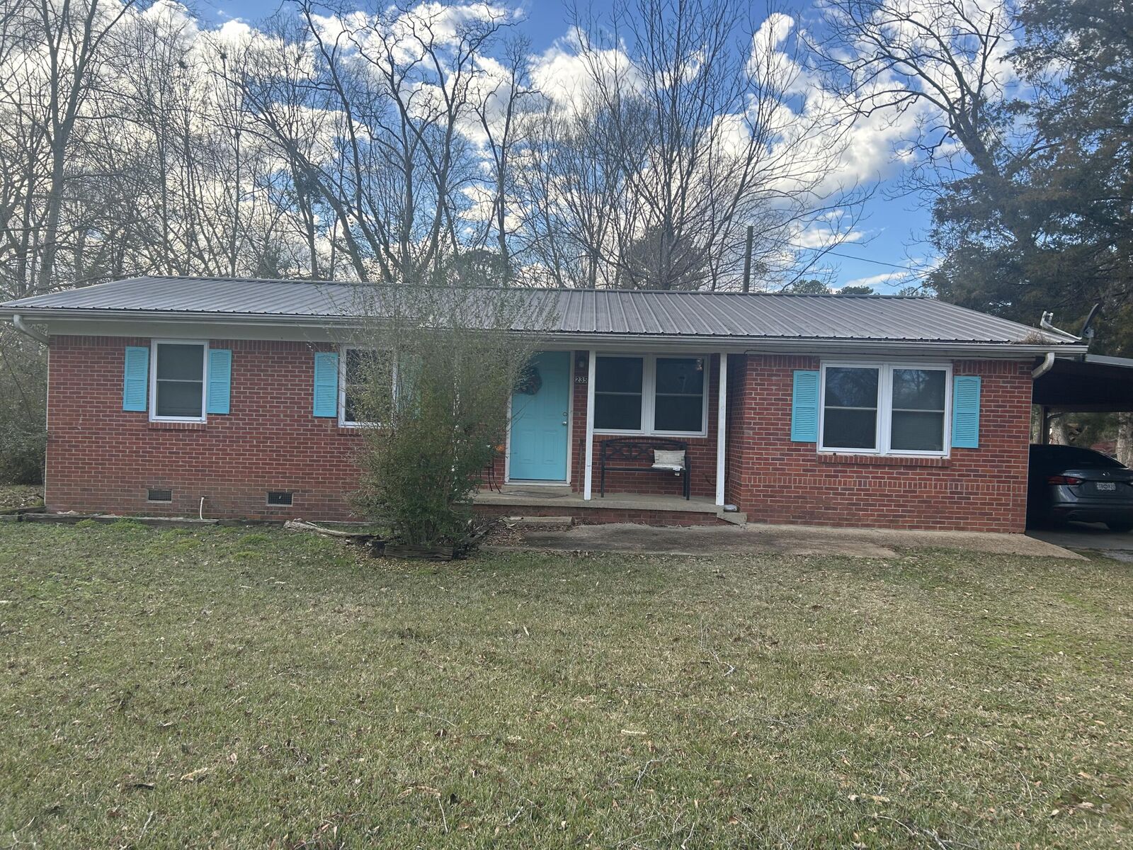 Property Photo: 235 N Commerce St MS 39735