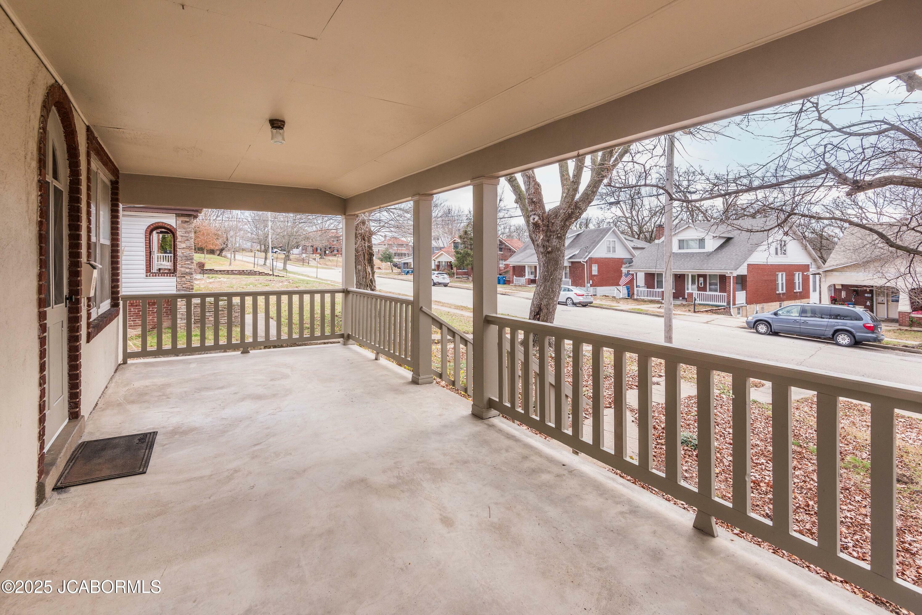 Property Photo:  813 Fairmount Boulevard  MO 65101 