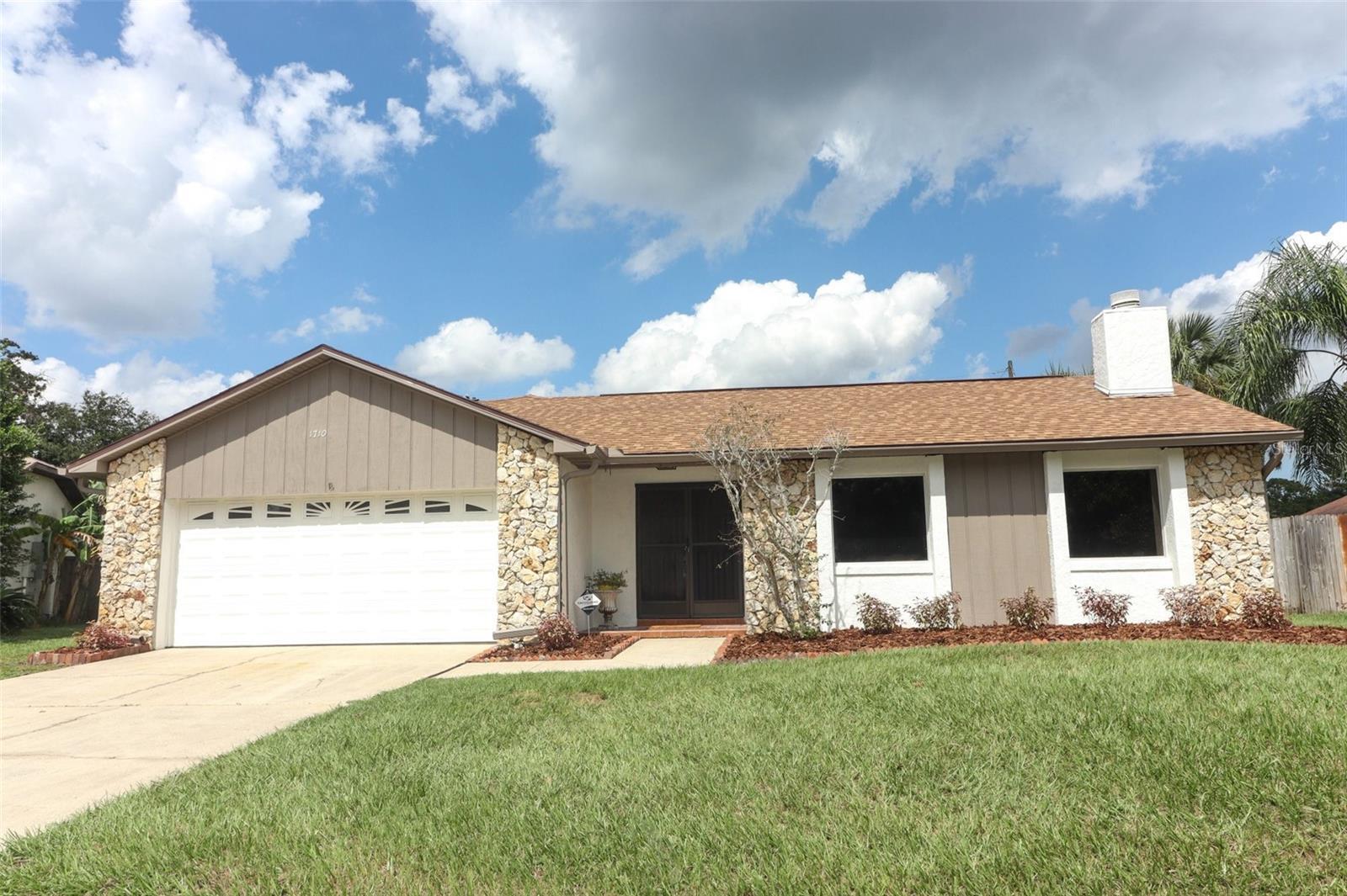Property Photo: 1710 Aster Drive FL 32792