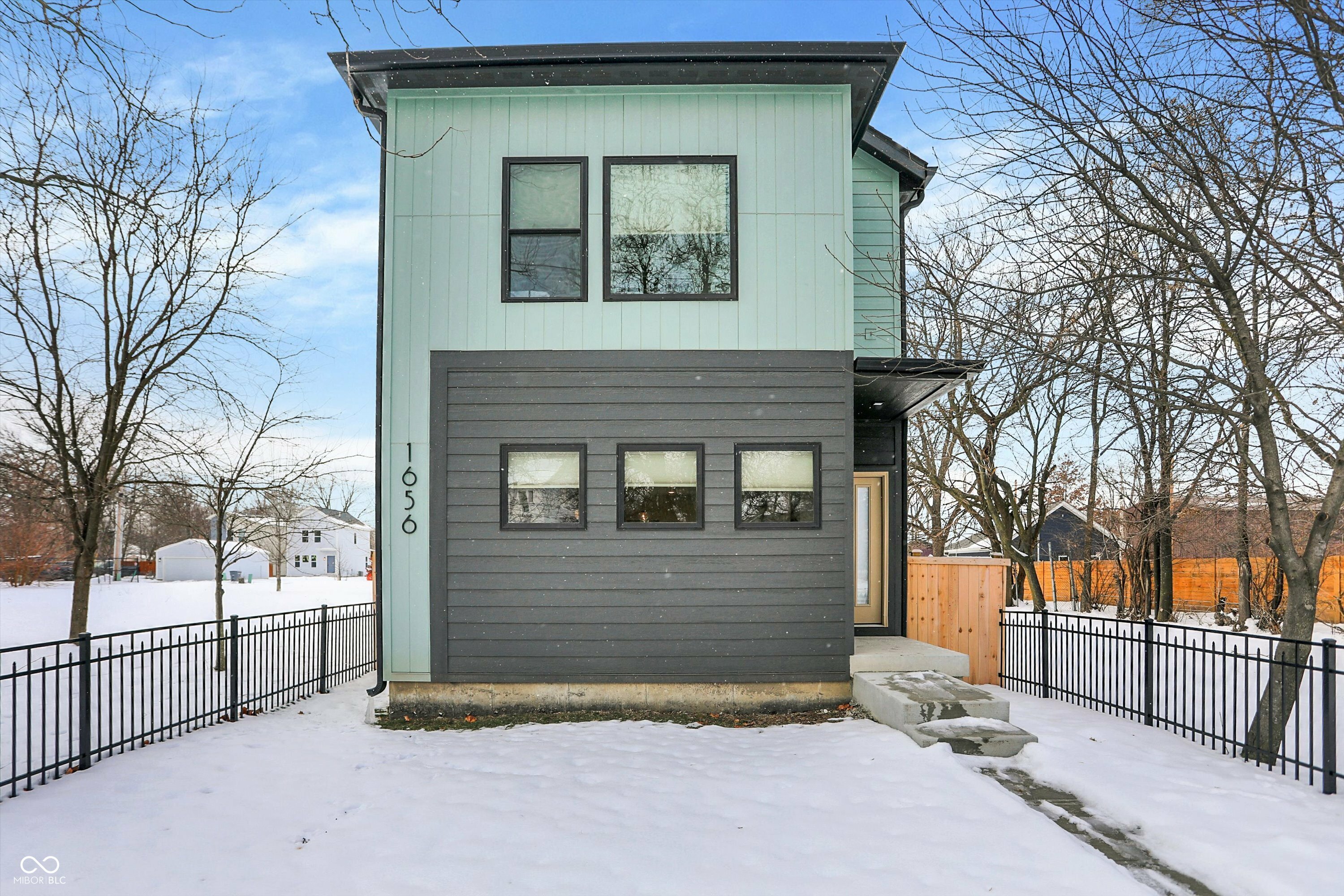 Property Photo:  1656 Roosevelt Avenue  IN 46218 