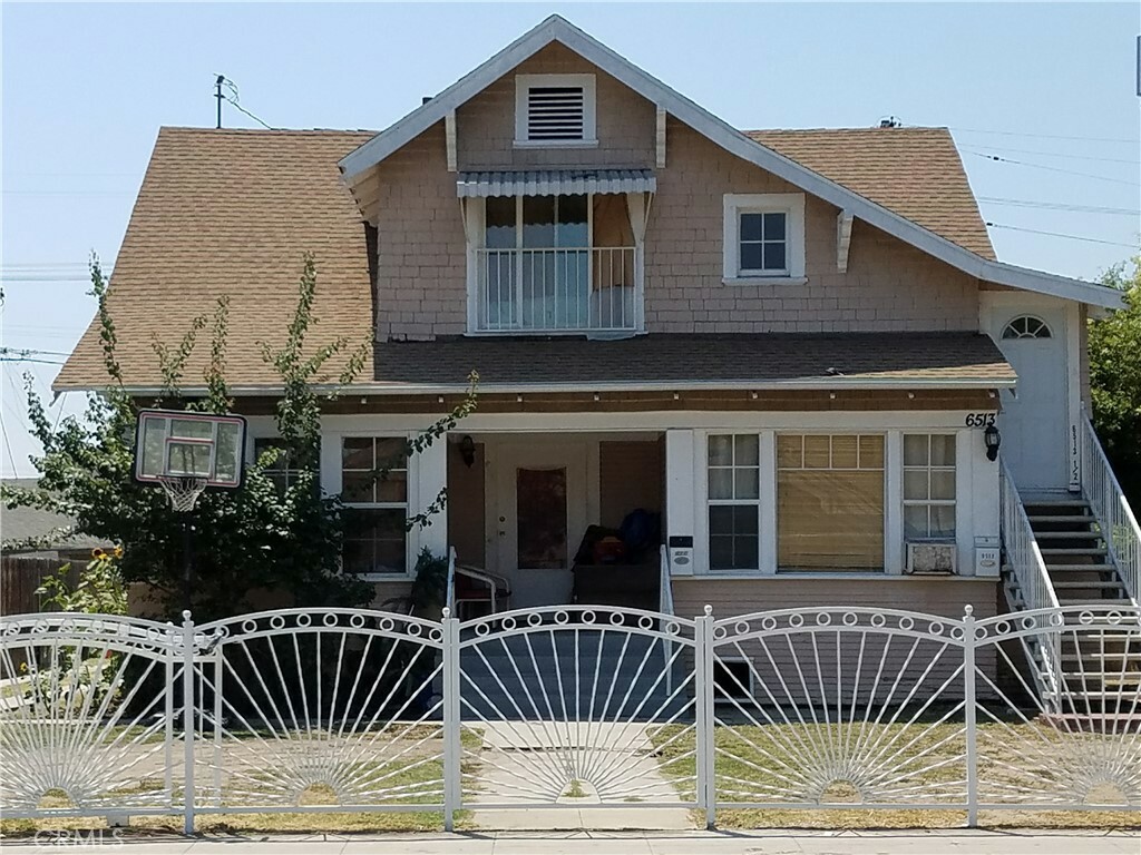 6513 Middleton Street 2  Huntington Park CA 90255 photo