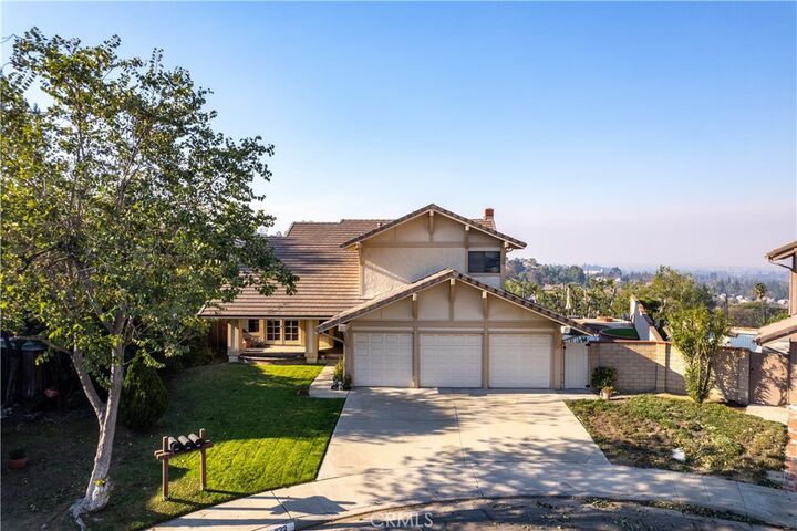 Property Photo:  822 Paseo Cumbre  CA 91773 