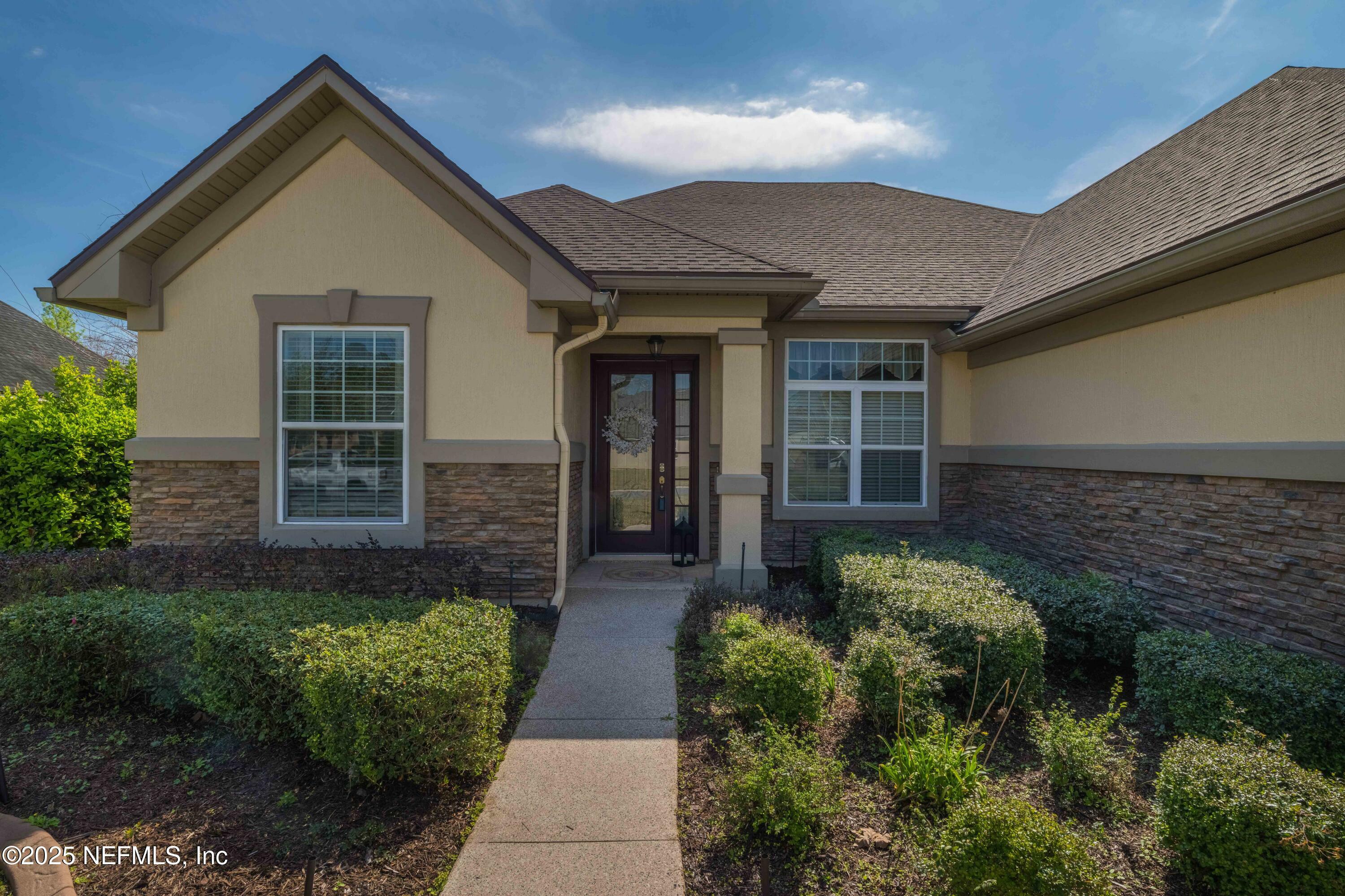 Property Photo: 1960 Colonial Drive FL 32043