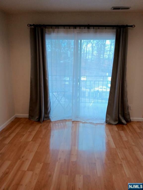 Property Photo:  550 Cross Street 3A  NJ 07029 