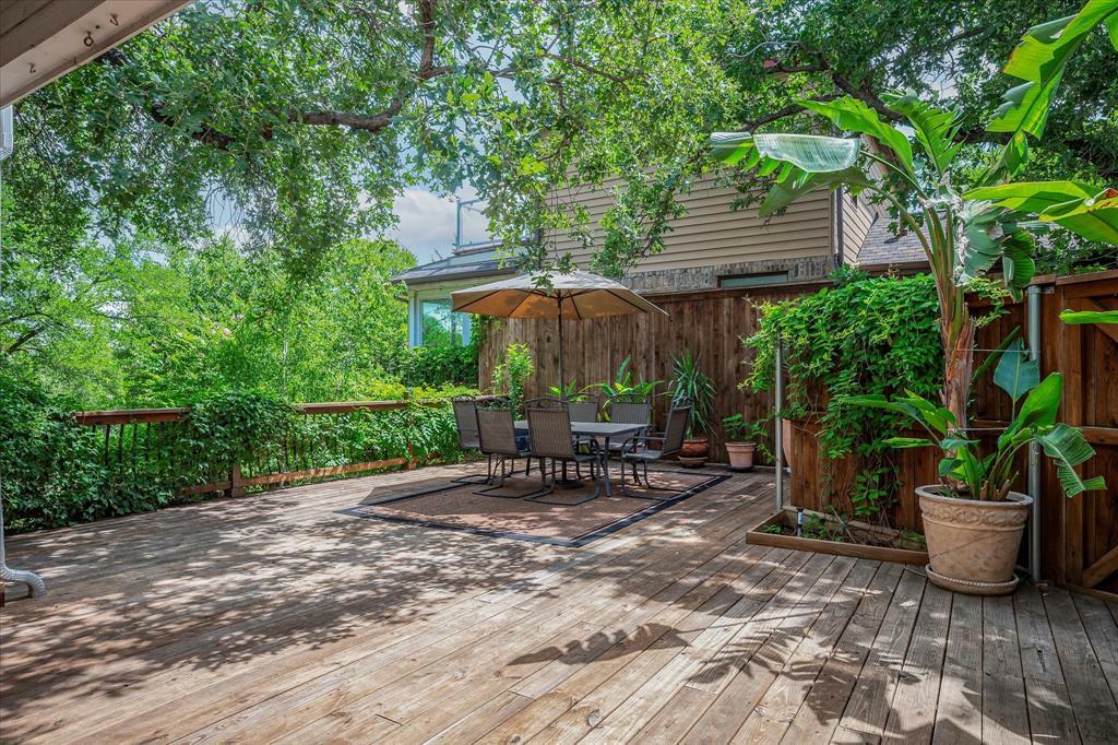 Property Photo:  2317 Stone Bridge Drive  TX 76006 