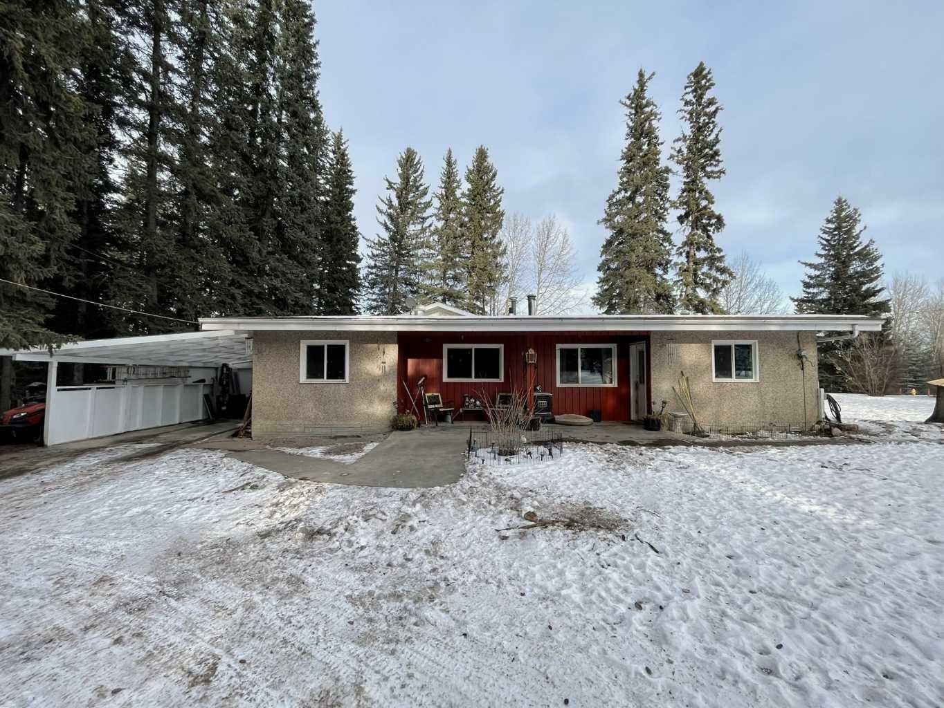 203 Maurer Drive  Hinton AB T7V 2C4 photo