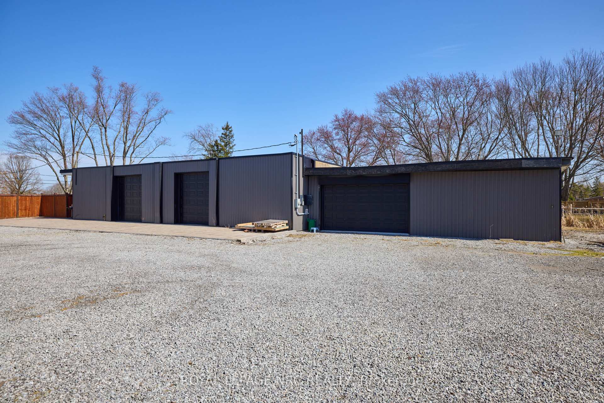Property Photo: 2523 Port Robinson Road ON L3B 5N5