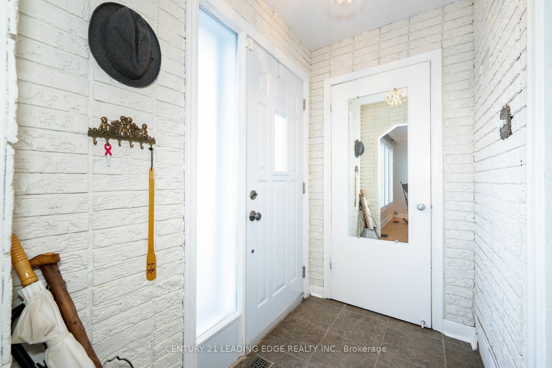 Property Photo:  73 Foxridge Dr  ON M1K 2G4 