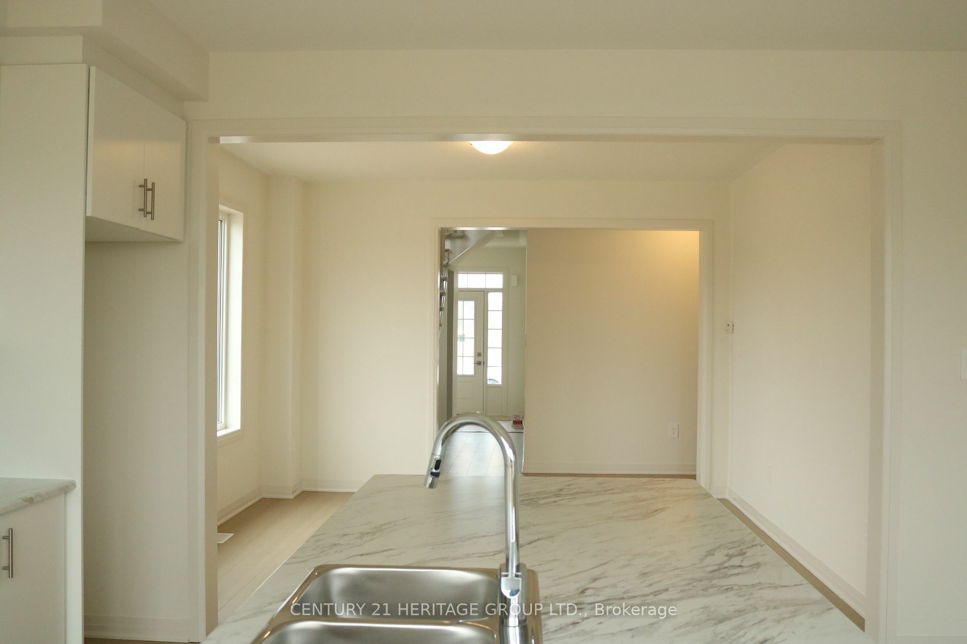 Photo de la propriété:  37 Stockholm Rd  ON L9S 2Z8 