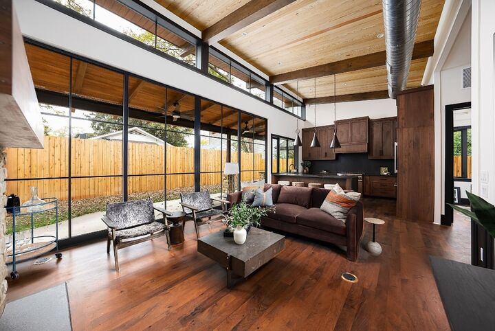 Property Photo: 1808 Riverview Street B TX 78702