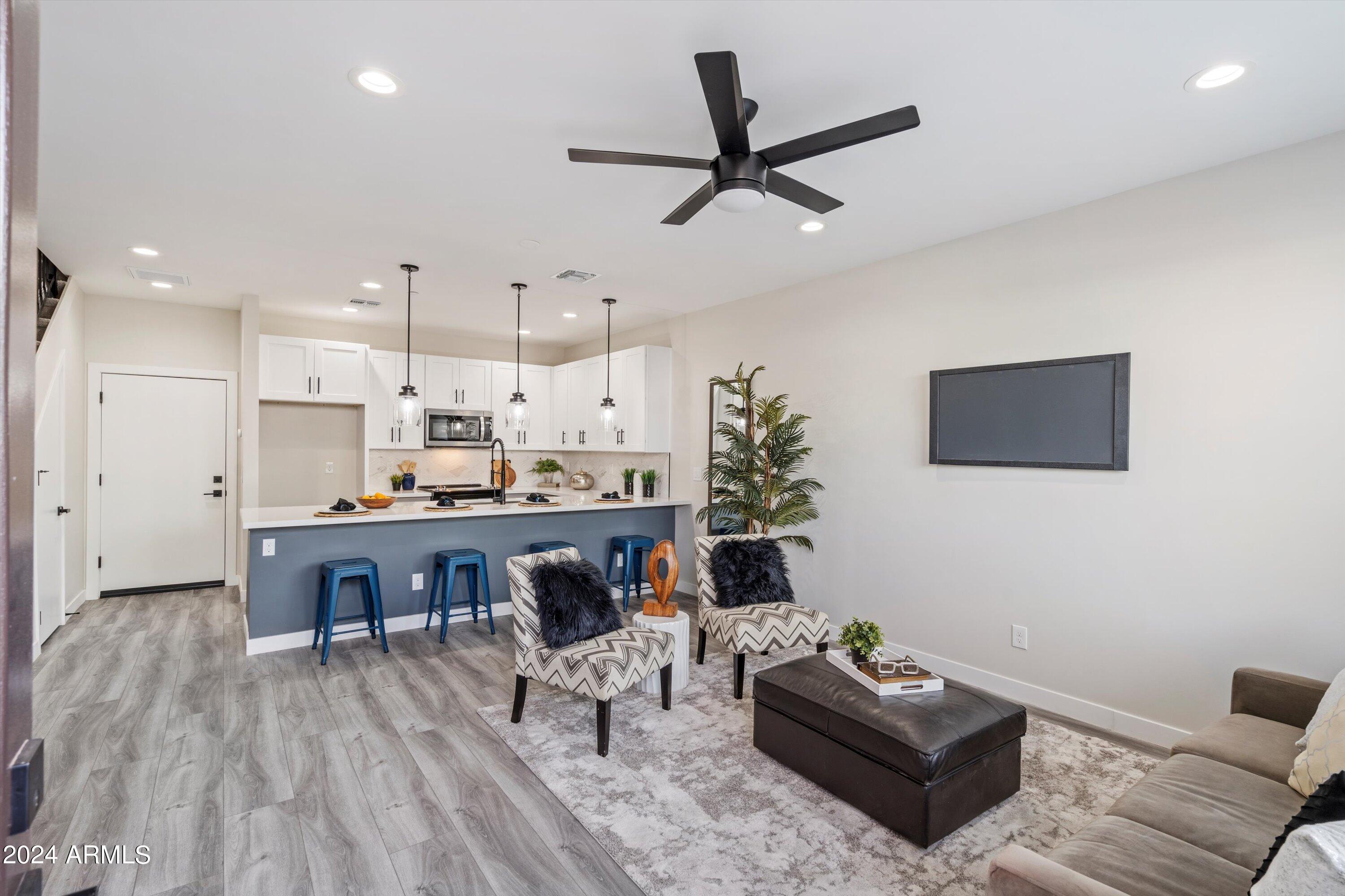 Property Photo:  1642 E Monte Vista Road 4  AZ 85006 