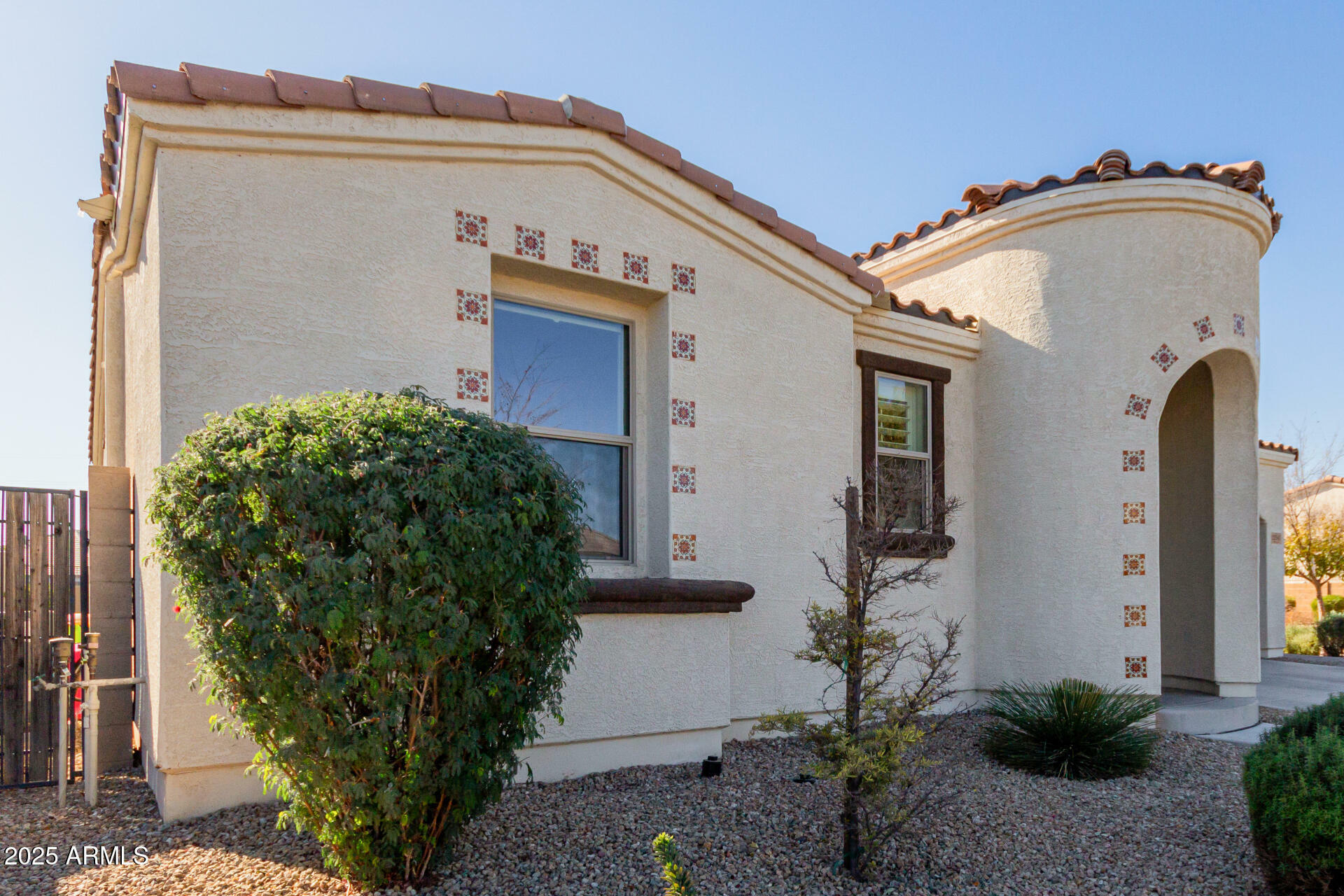 Property Photo:  22543 E Calle De Flores --  AZ 85142 