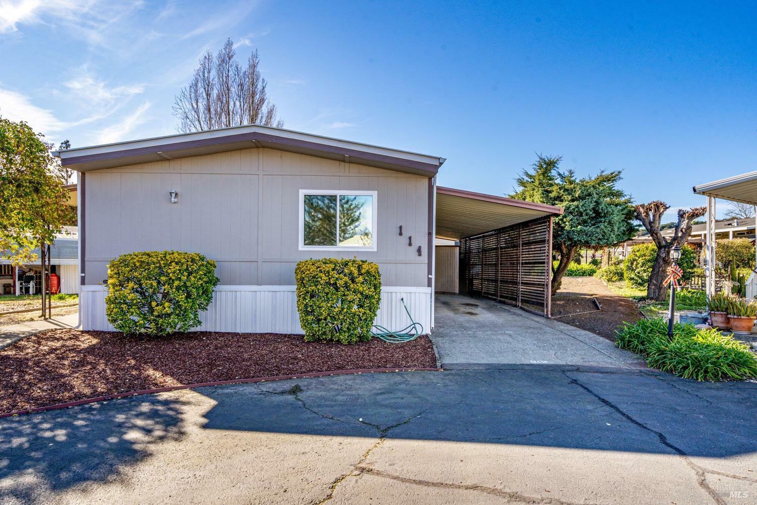 Property Photo:  114 International Drive  CA 95476 