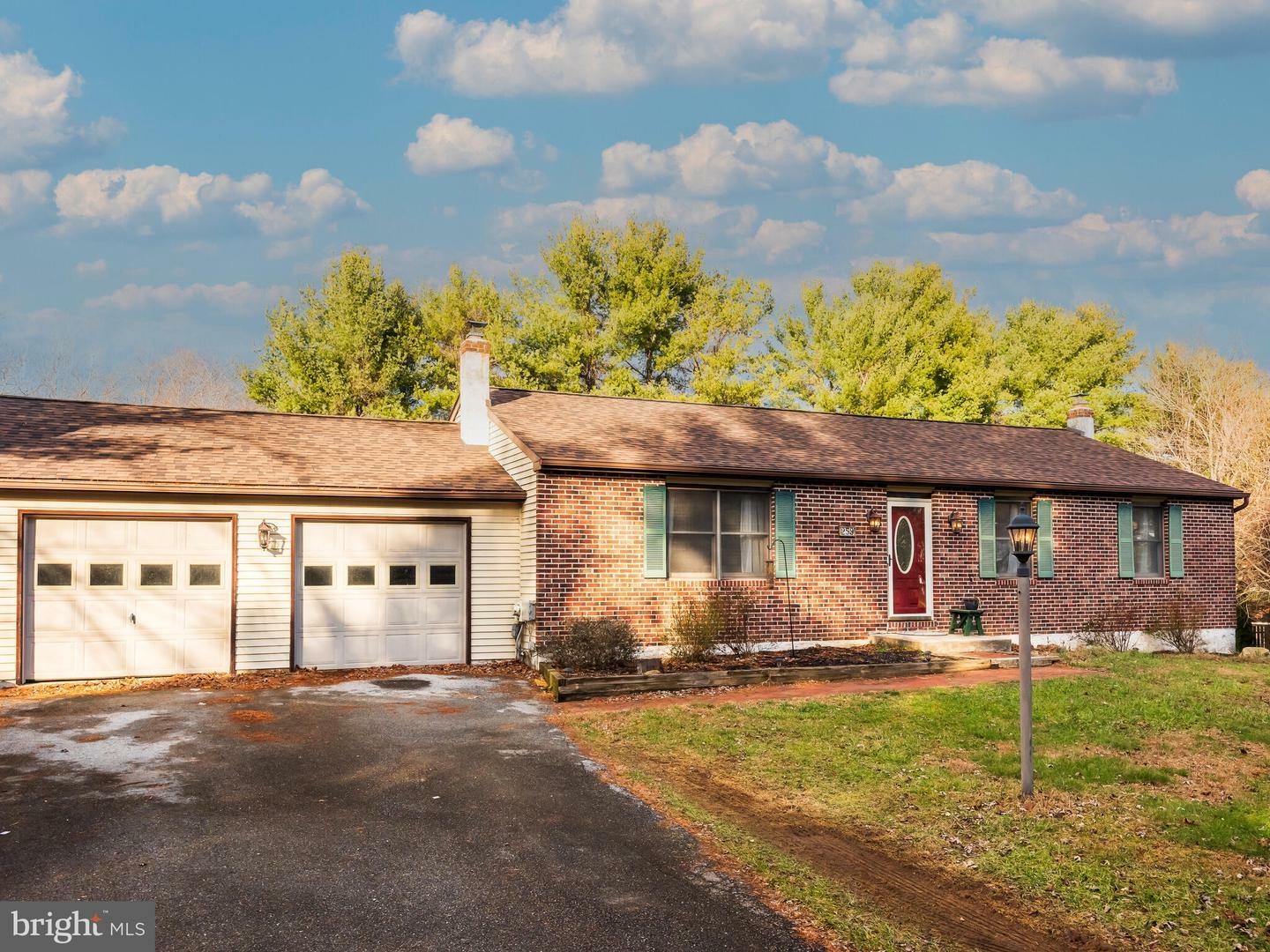 Property Photo:  259 Baker Road  PA 19320 