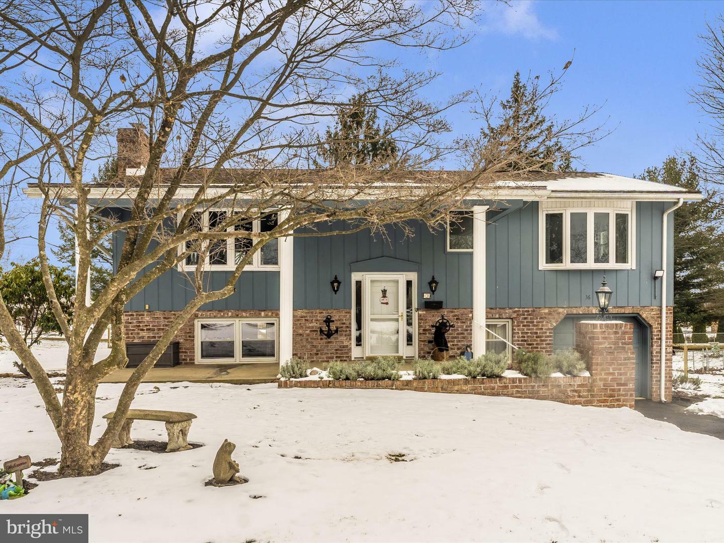 Property Photo:  36 Turner Drive  PA 17222 