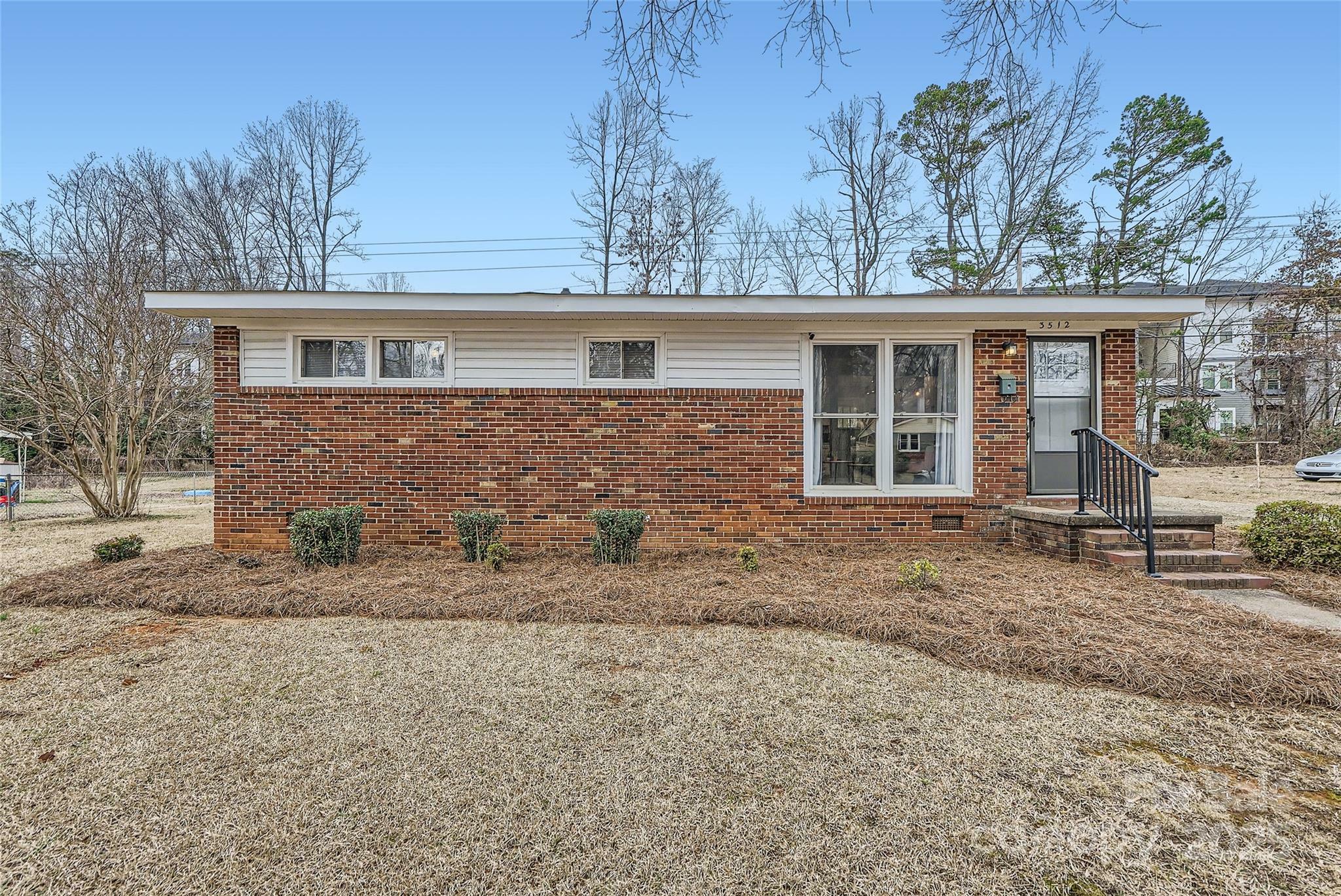 Property Photo:  3512 Carlyle Drive  NC 28208 