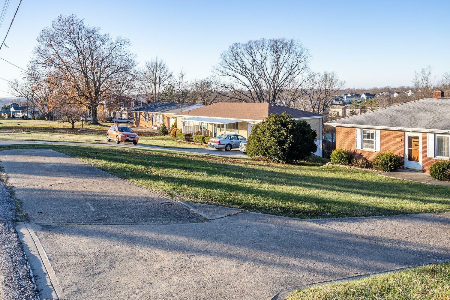 Property Photo:  6104 Springdale Rd  OH 45247 