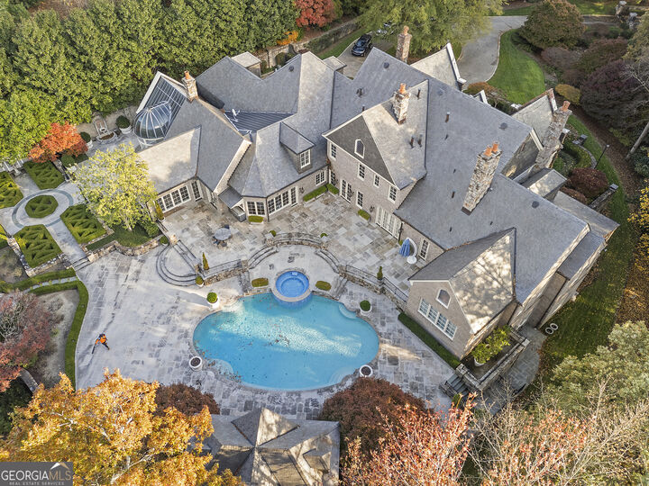 Property Photo:  3685 Paces Ferry Road NW  GA 30327 