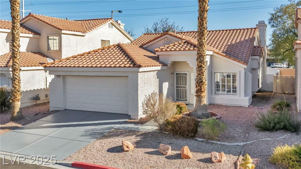 Property Photo:  1612 Indian Cove Lane  NV 89128 