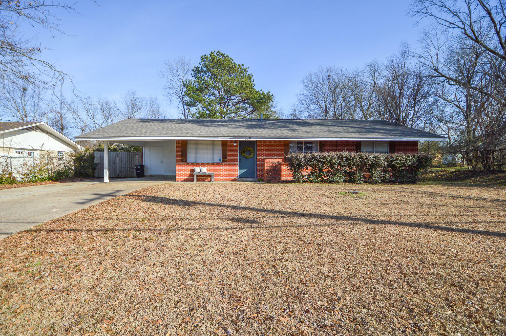 Property Photo:  508 N Montgomery St  MS 39759 