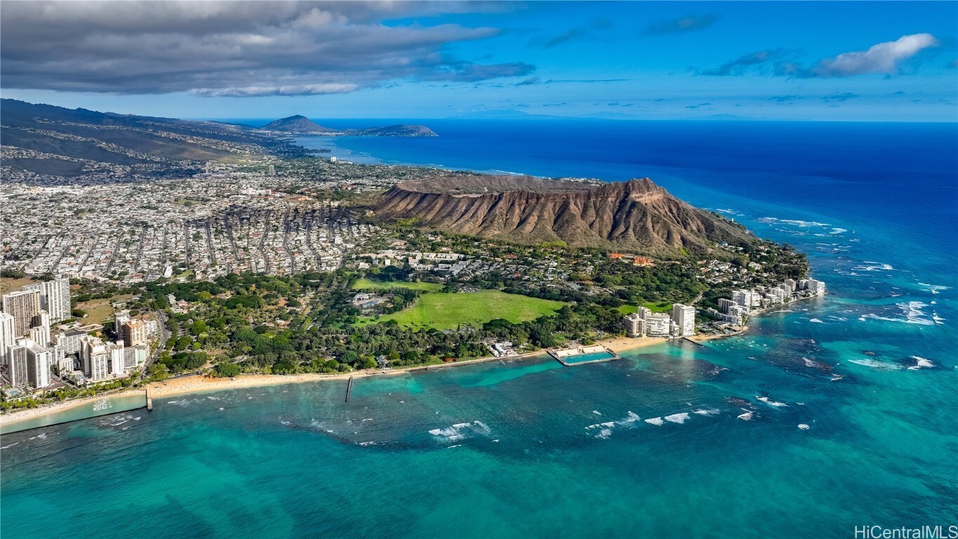 134 Kapahulu Avenue 518  Honolulu HI 96815 photo