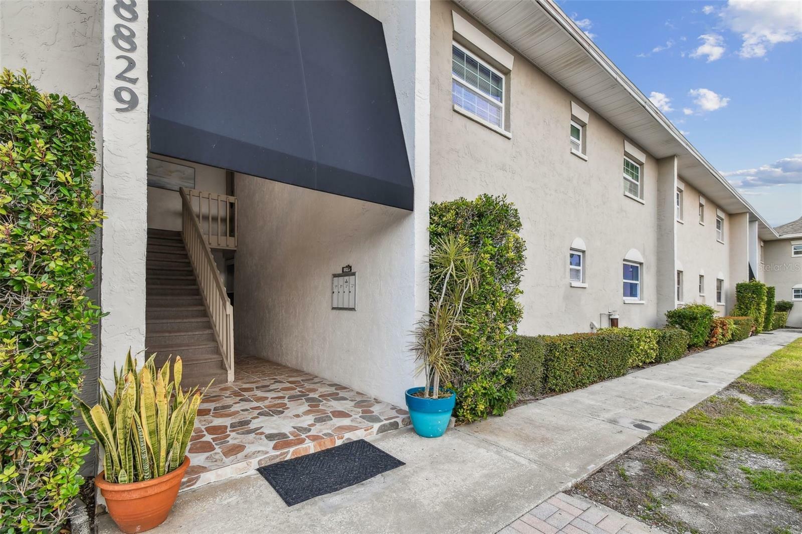 Property Photo: 8829 Bay Pointe Drive 205 FL 33615