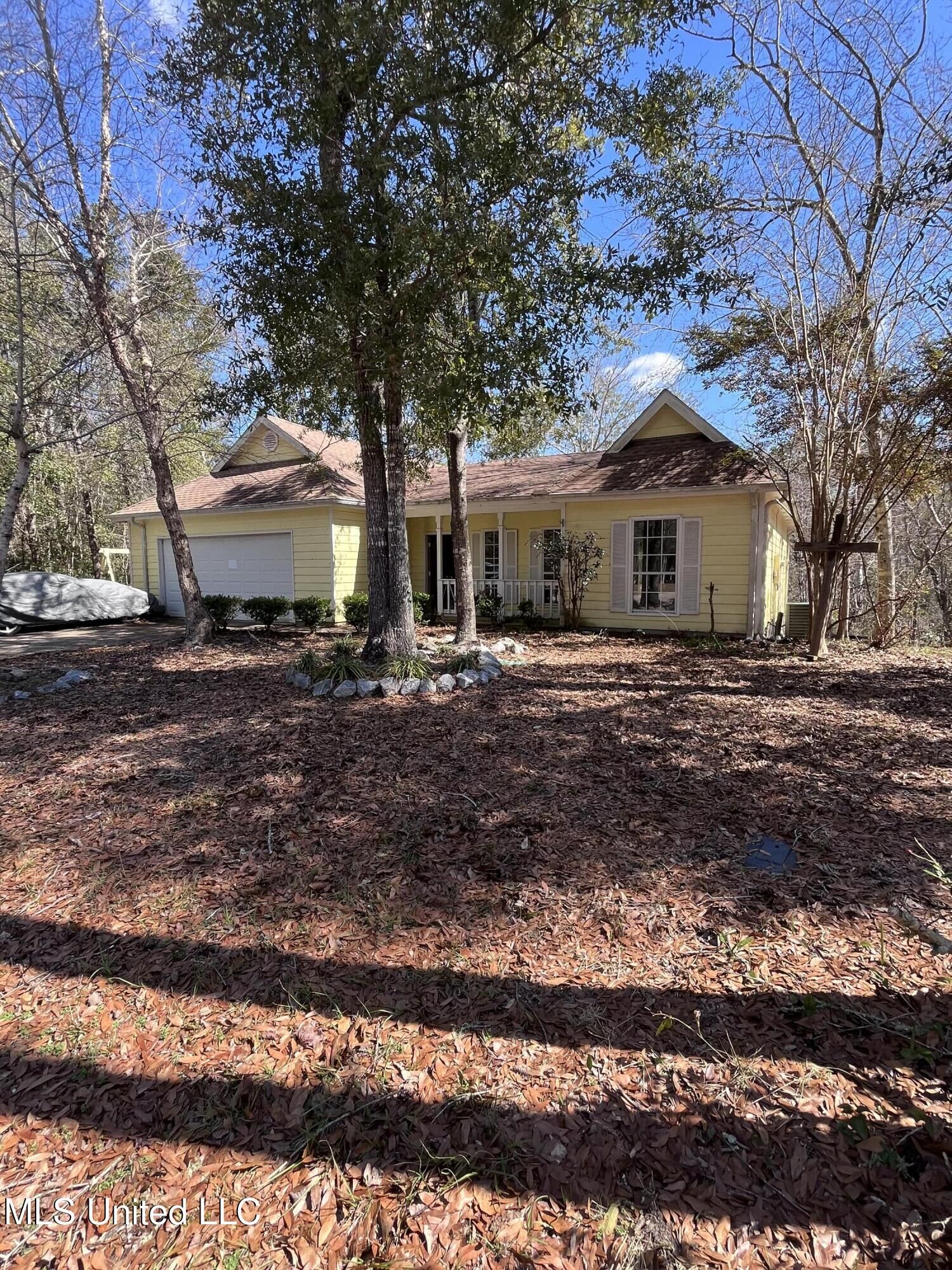 Property Photo: 1528 Barracuda Drive MS 39553