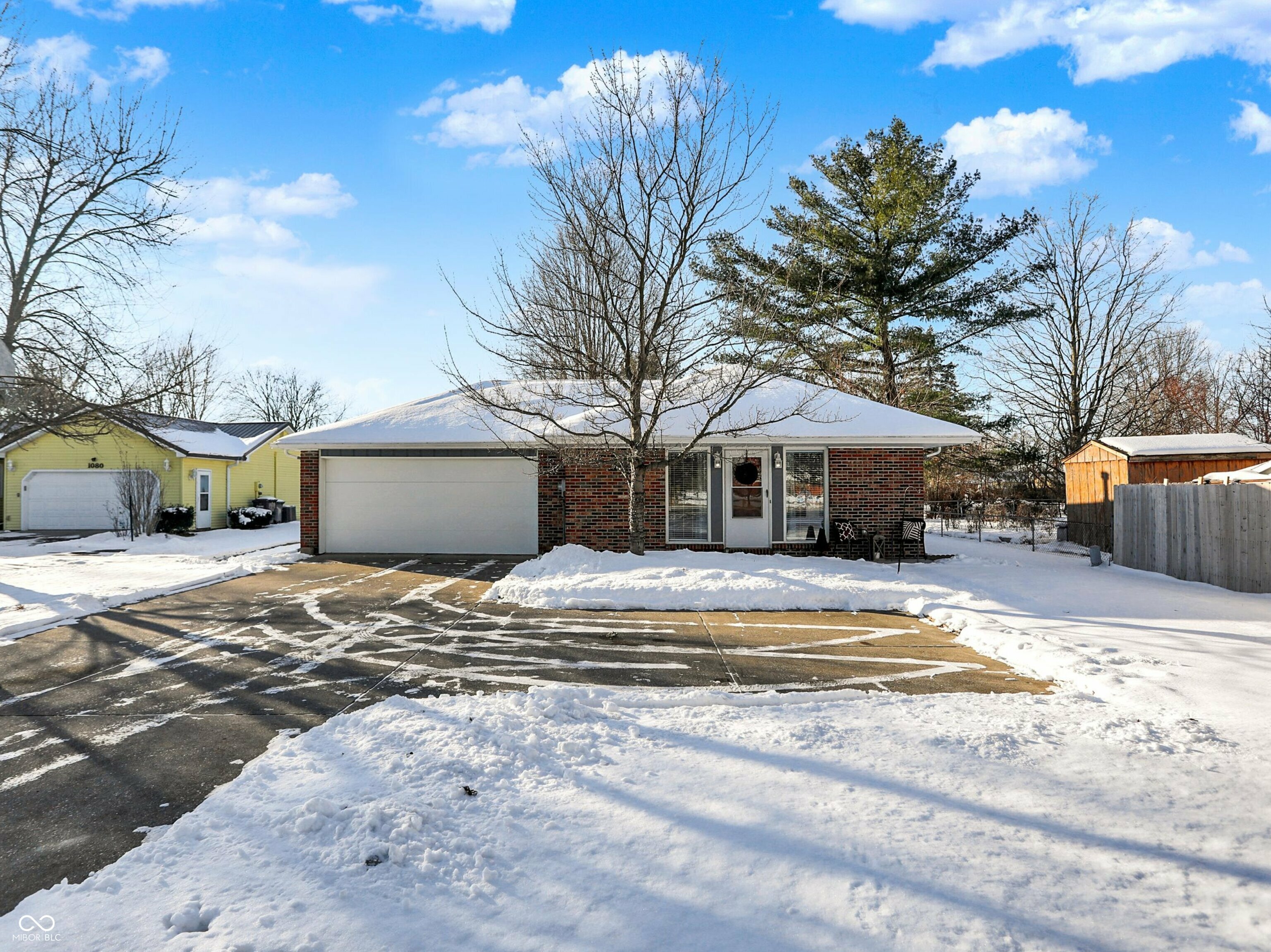 Property Photo:  1060 Stringtown Pike  IN 46034 