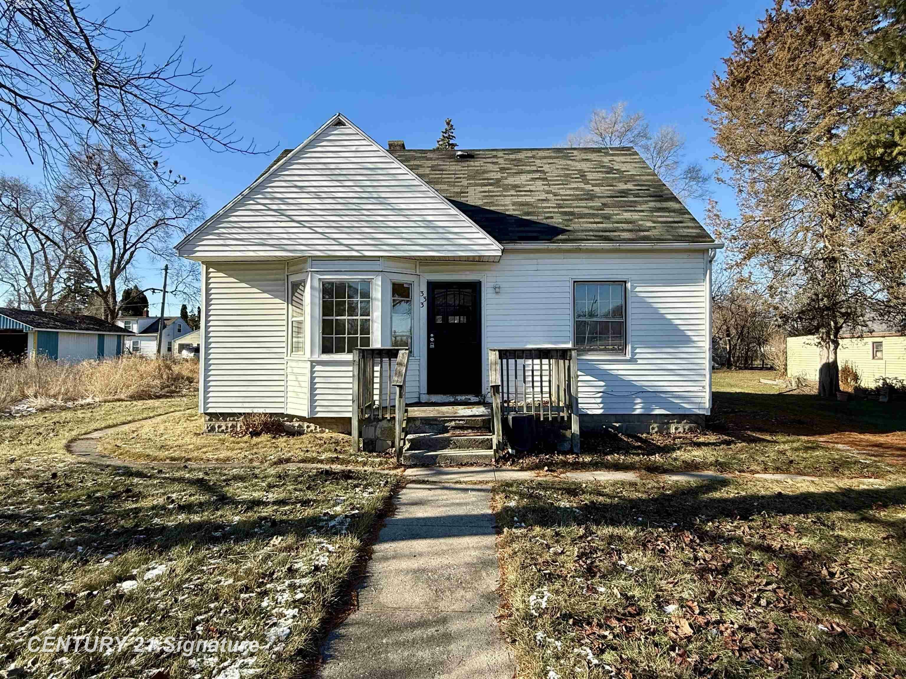 Property Photo:  333 S 23rd Street  MI 48601 