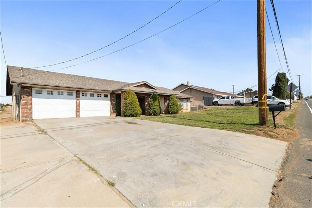 Property Photo: 17800 Krameria Avenue CA 92504