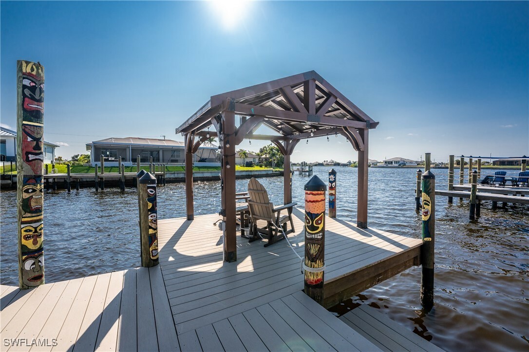 Property Photo: 4128 NW 36th Lane FL 33993