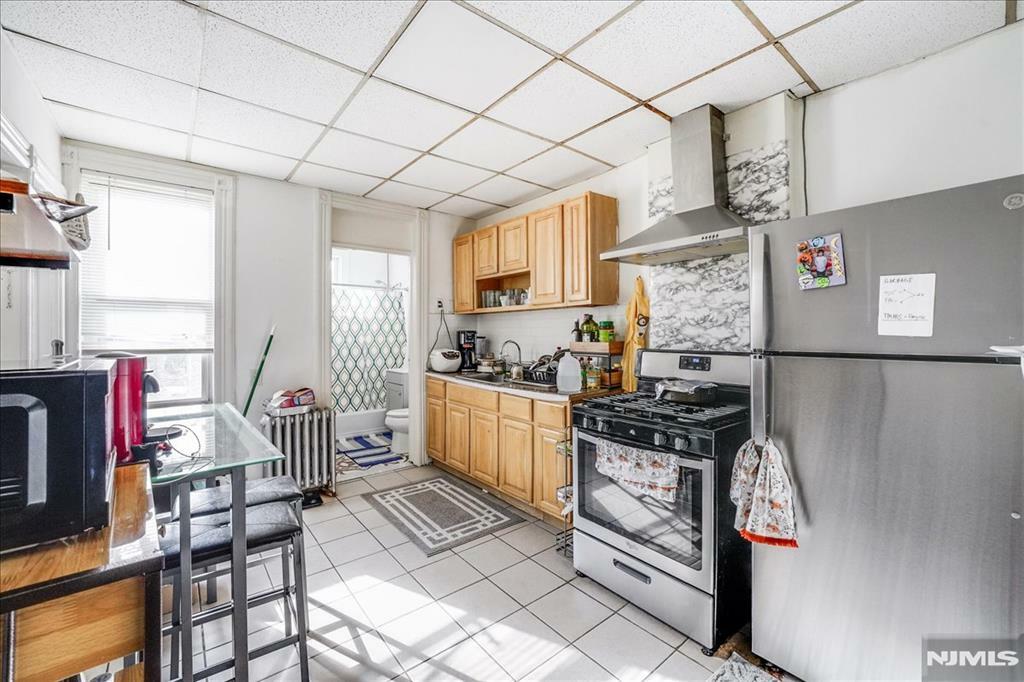 Property Photo:  26 W 51st Street  NJ 07002 