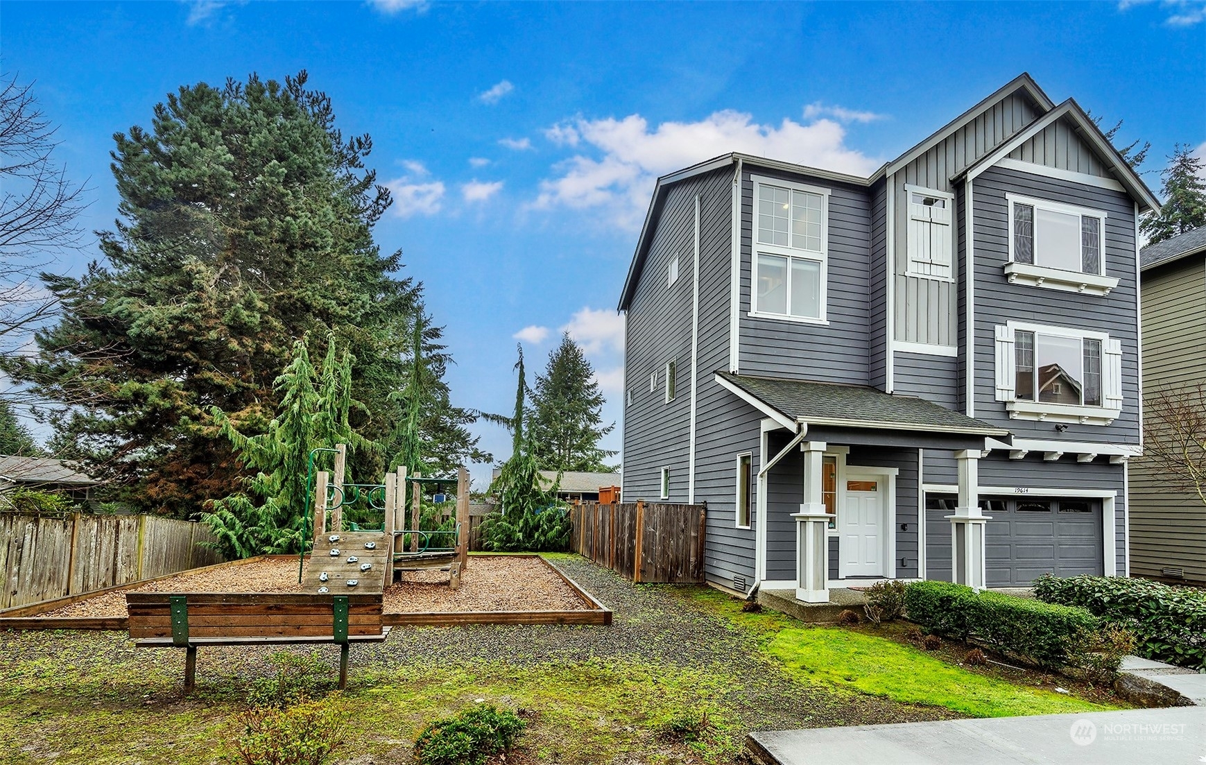 Property Photo:  19614  25th Drive SE  WA 98012 