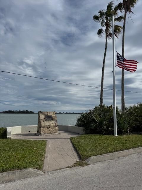 Property Photo:  3233 N Indian River Drive  FL 34946 