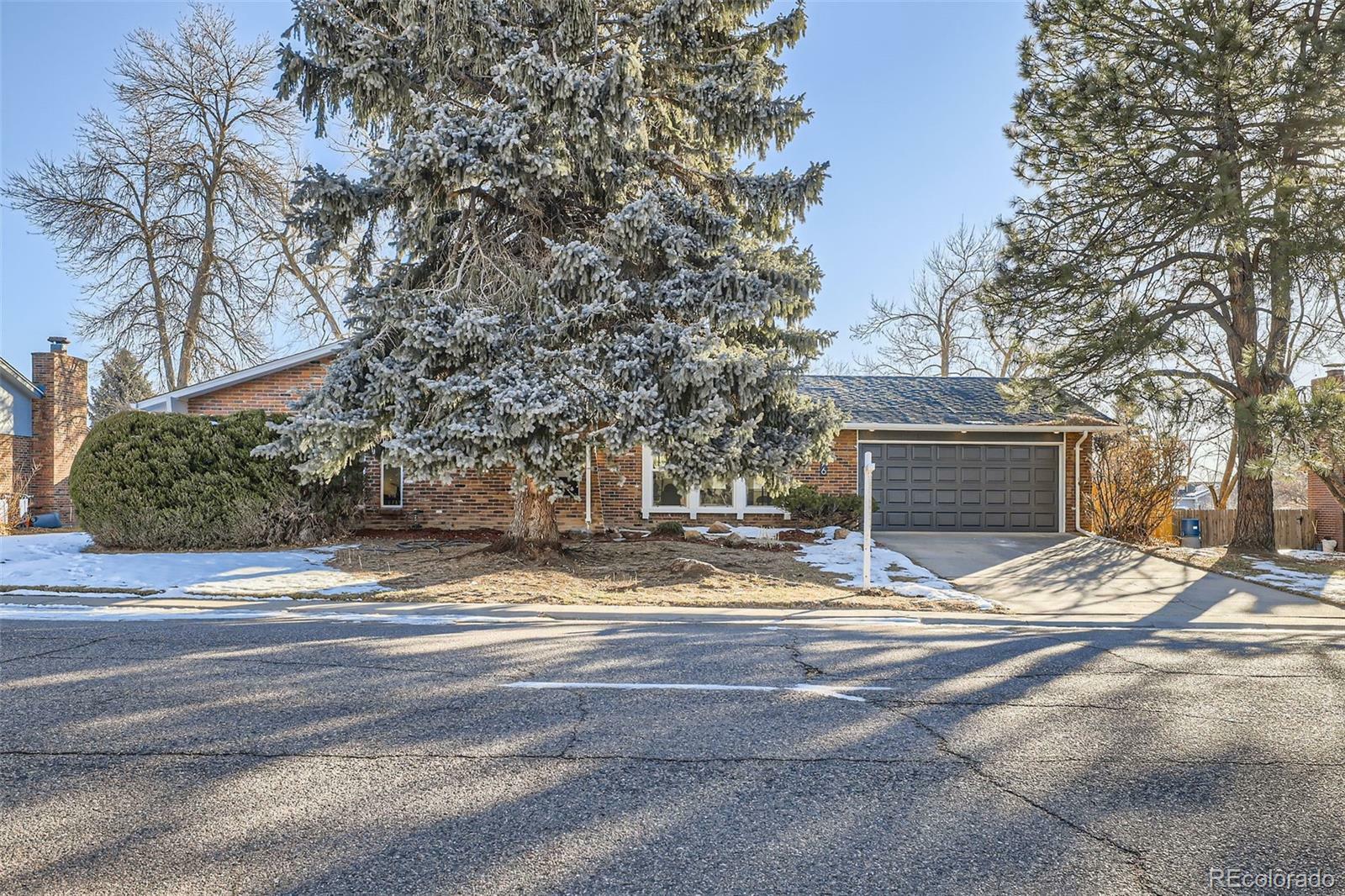 Property Photo: 7076 S Newland Street CO 80128