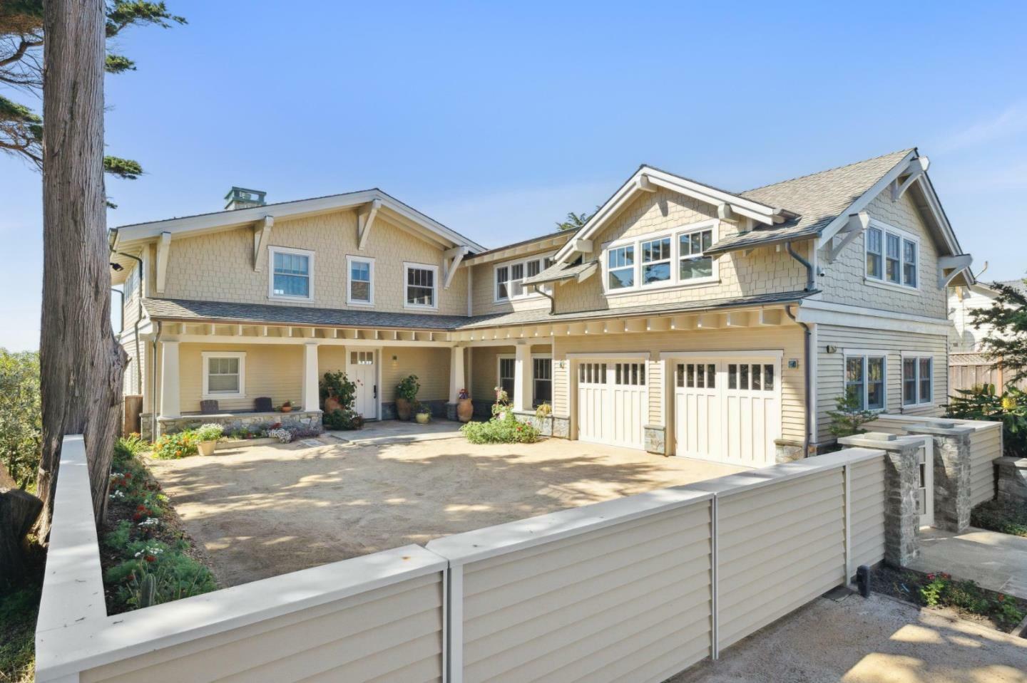 Property Photo: 263 Nevada Avenue CA 94038